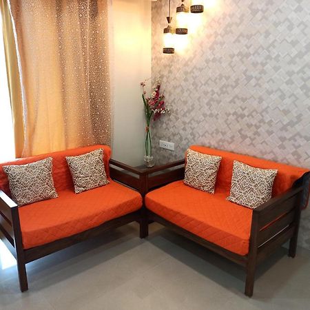Parishreya Holiday Home 罗纳瓦拉 外观 照片