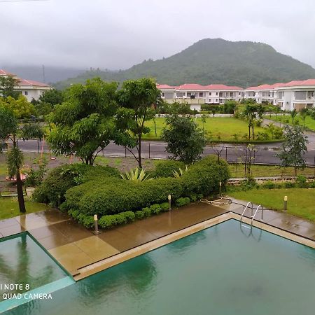 Parishreya Holiday Home 罗纳瓦拉 外观 照片