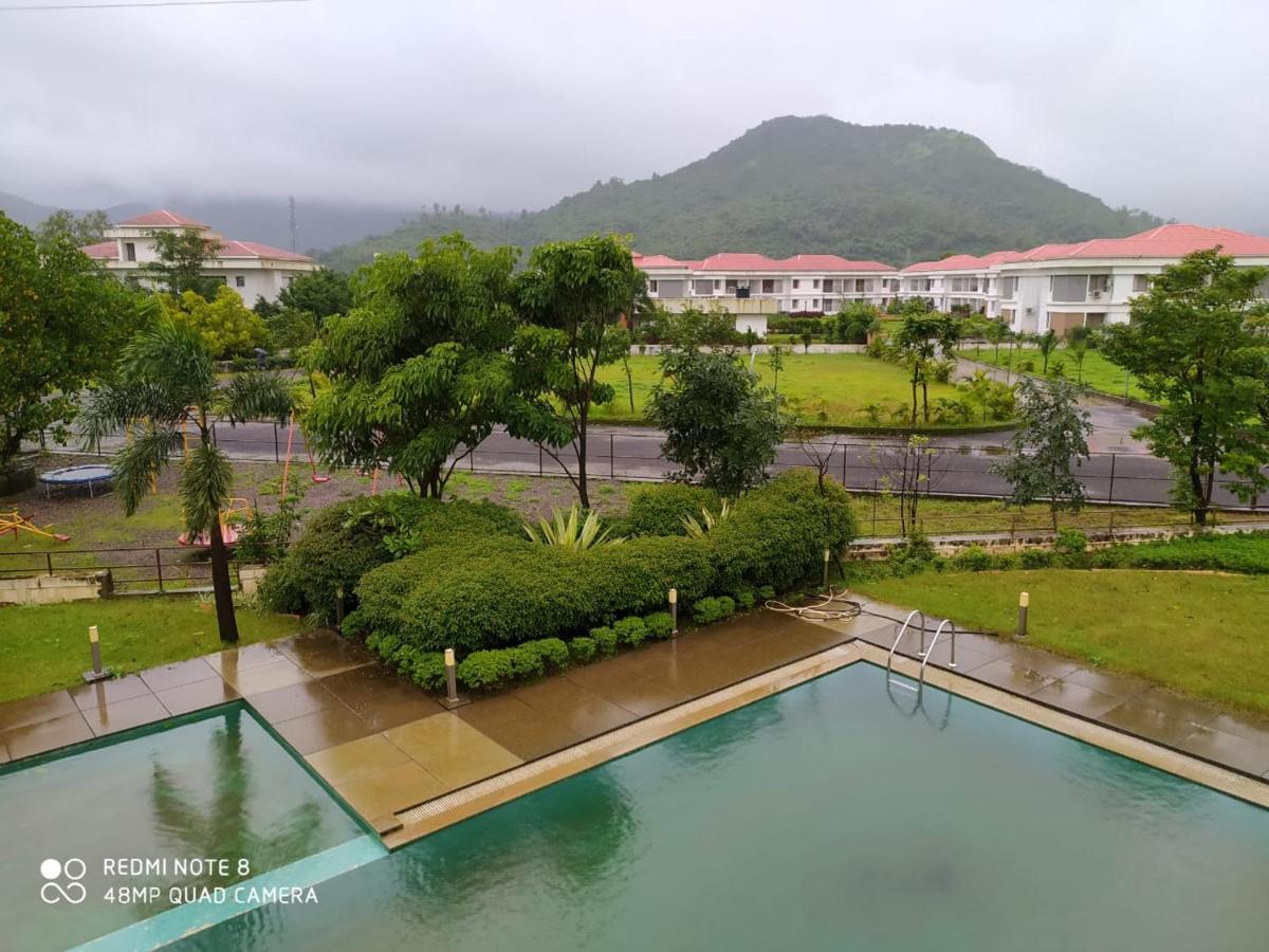 Parishreya Holiday Home 罗纳瓦拉 外观 照片