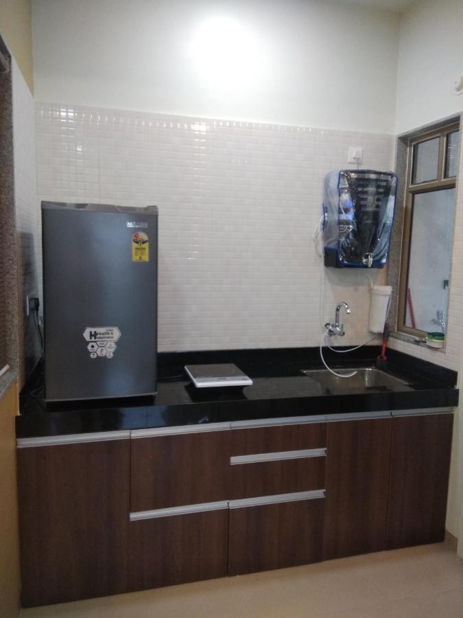 Parishreya Holiday Home 罗纳瓦拉 外观 照片