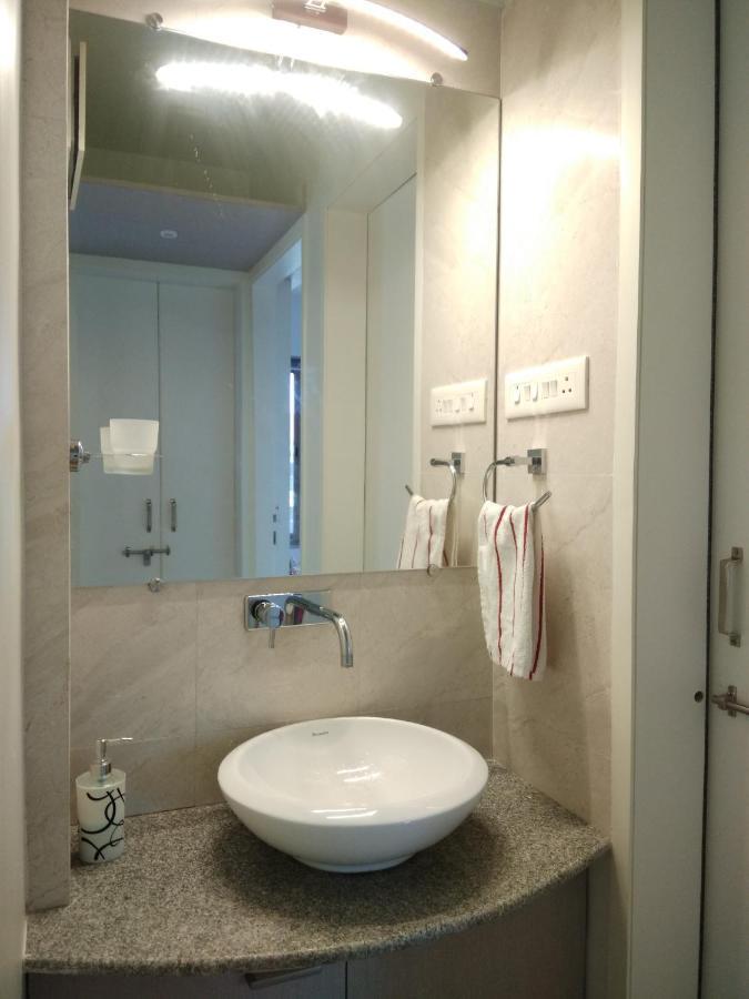 Parishreya Holiday Home 罗纳瓦拉 外观 照片